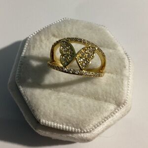 - 🦋Goldtone Sparkling Cz Diamond Butterfly wide Band ring